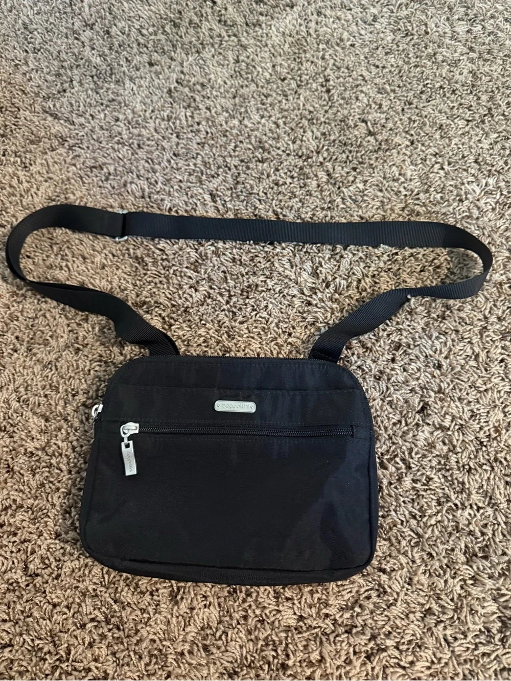 Baggallini Black Nylon Crossbody Belt Bag